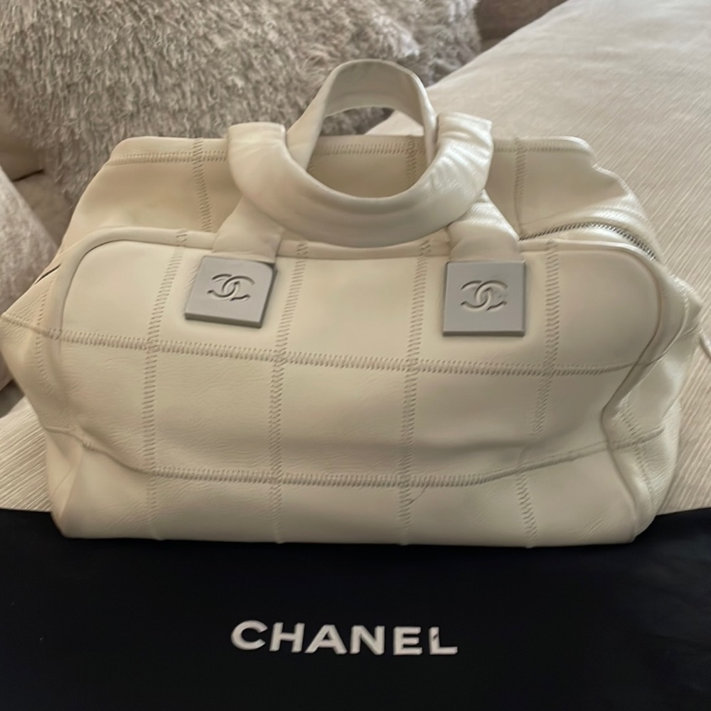 CHANEL handbag